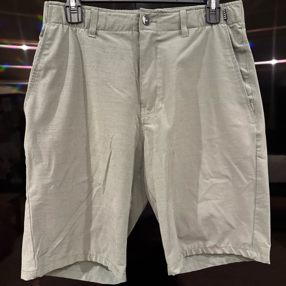 Men's Classic Beige Shorts